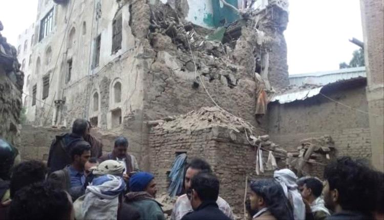 تهدم منزلان بحي "الصافية" وسط صنعاء يصيب النساء والأطفال بالذعر