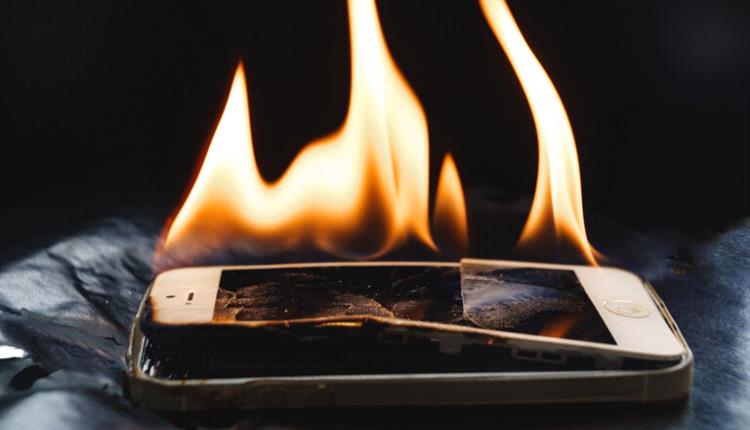 الهجمات الإلكترونية يمكن أن تتسبب في اشتعال النار في هاتفك الذكي.